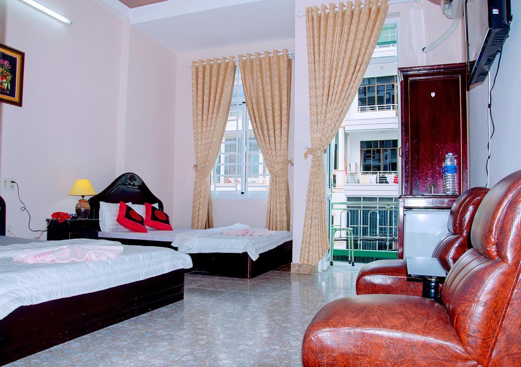 Hoang Ha Hotel Nha Trang Rum bild